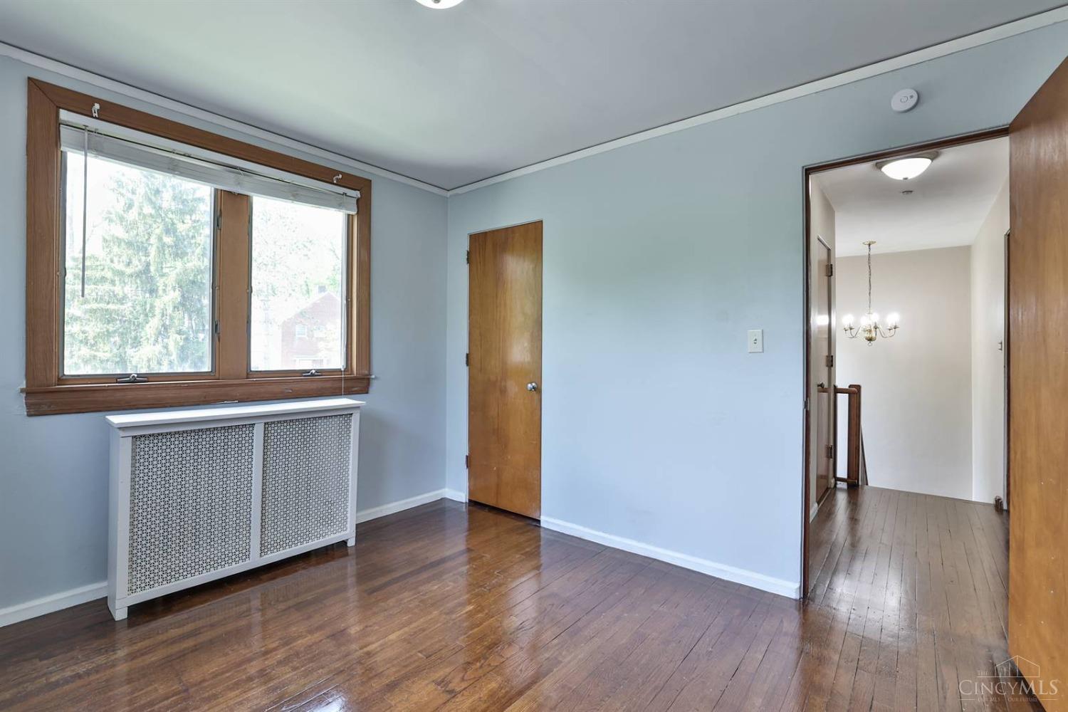 22 Avenell Lane, Greenhills, Ohio image 20