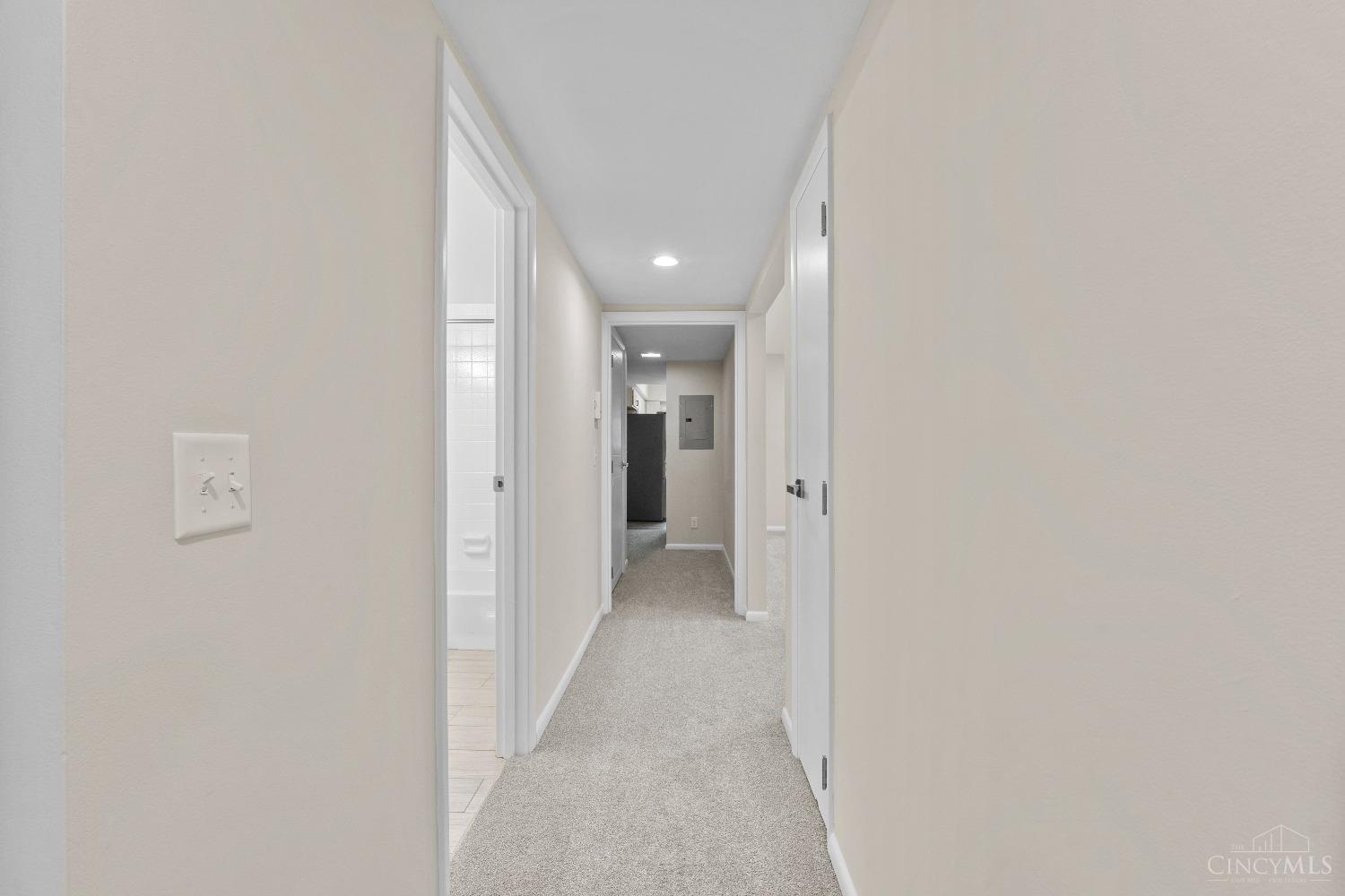 3566 Amberacres Drive #6, Cincinnati, Ohio image 19