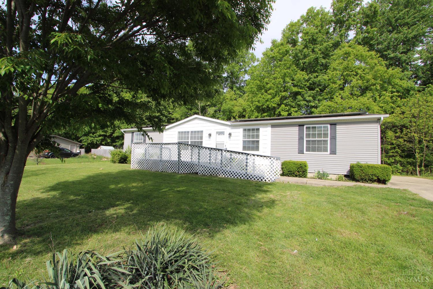 4223 E Fork Hills Drive