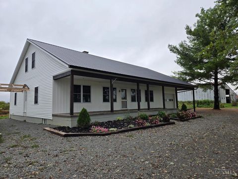 Photo of 9581 State Route 138, Hillsboro, OH 45133 (MLS # 1869008)