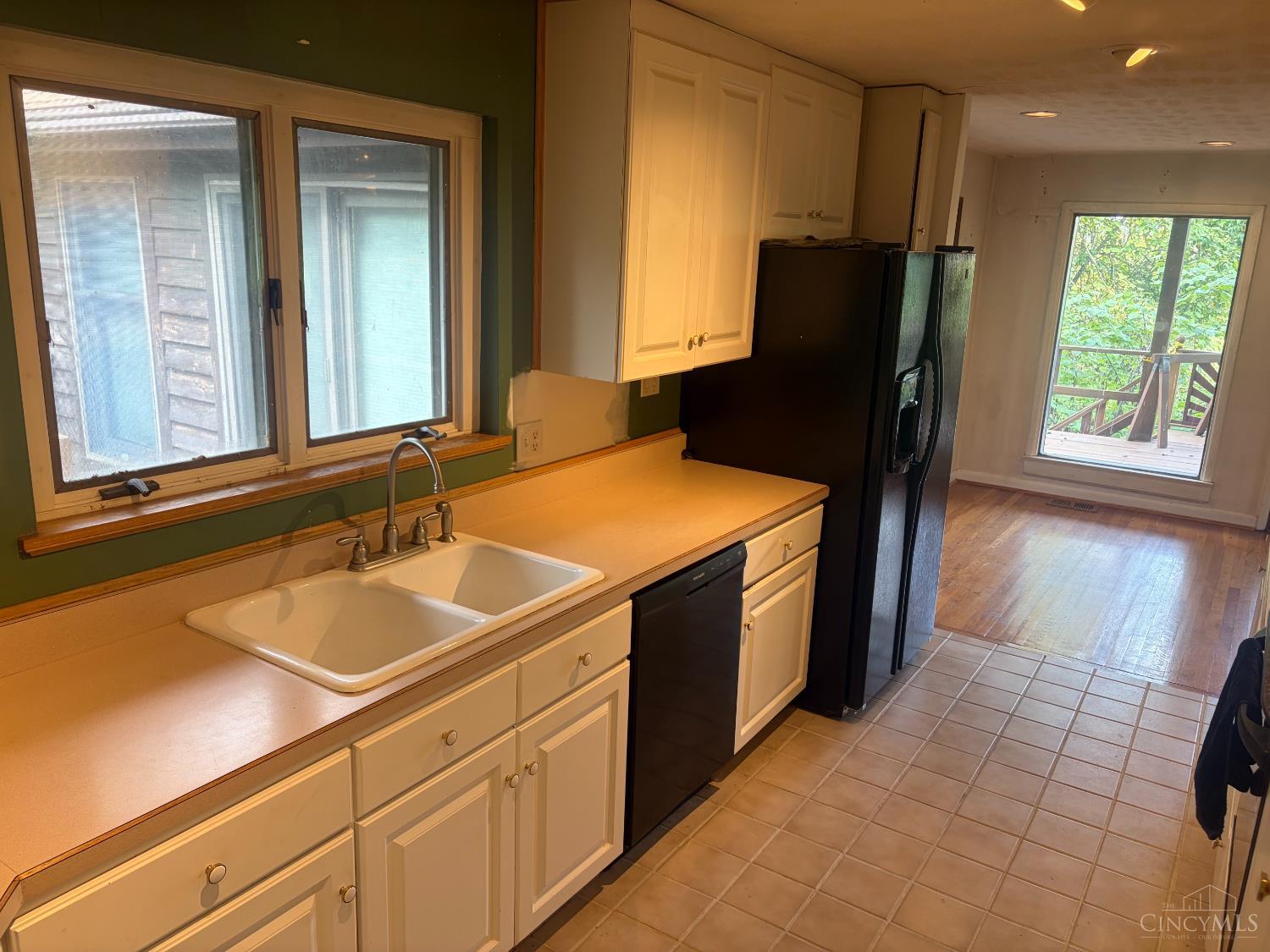454 Beechtree Drive