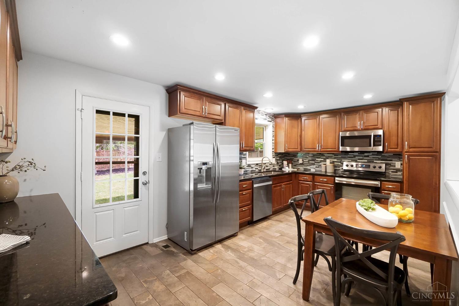 1690 Rockhurst Lane, Anderson Twp, Ohio image 17