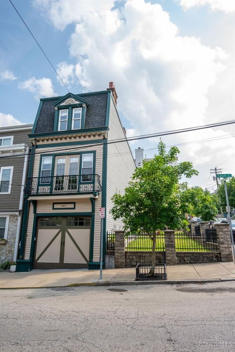Photo of 961 Hatch Street, Cincinnati, OH 45202 (MLS # 1836616)