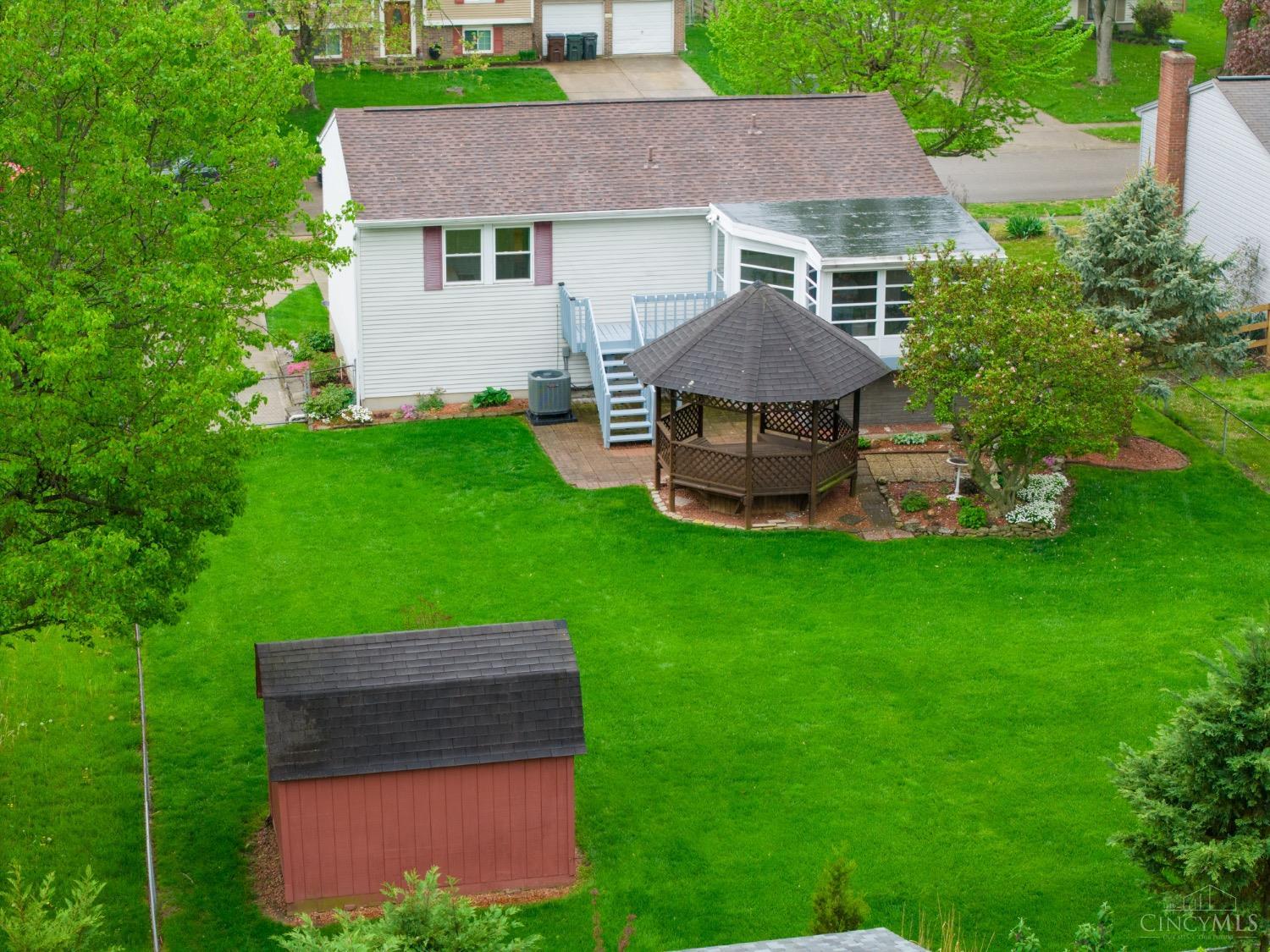 1368 Firethorne Drive, Mason, Ohio image 46