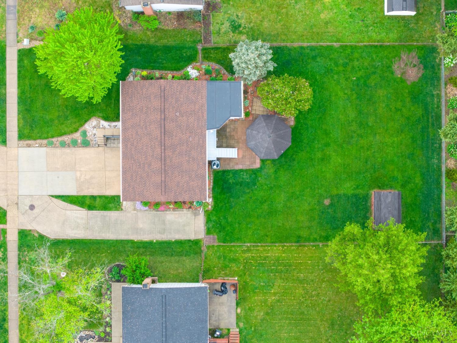 1368 Firethorne Drive, Mason, Ohio image 48