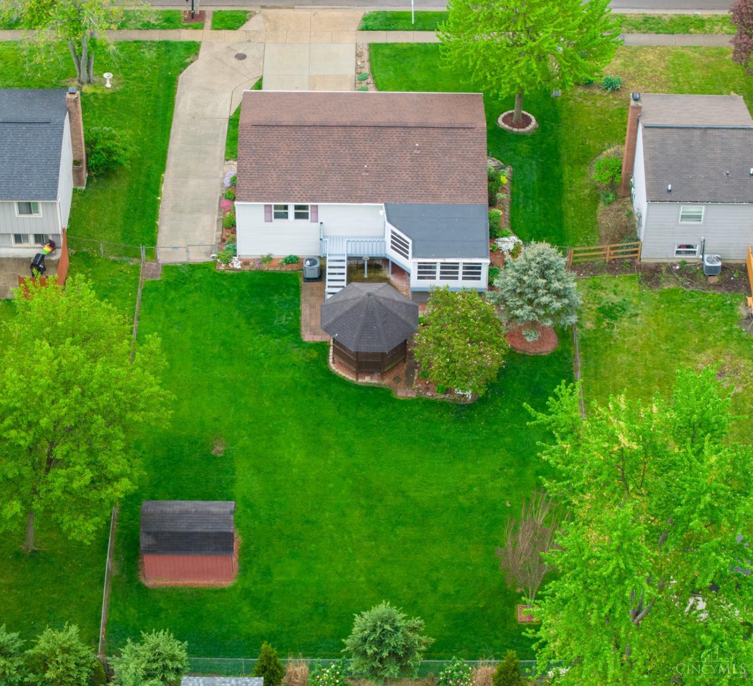 1368 Firethorne Drive, Mason, Ohio image 47