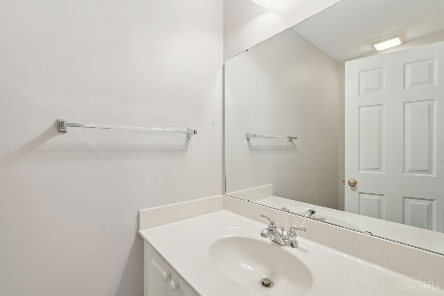 7482 Great Waters Lane, West Chester, Ohio image 45