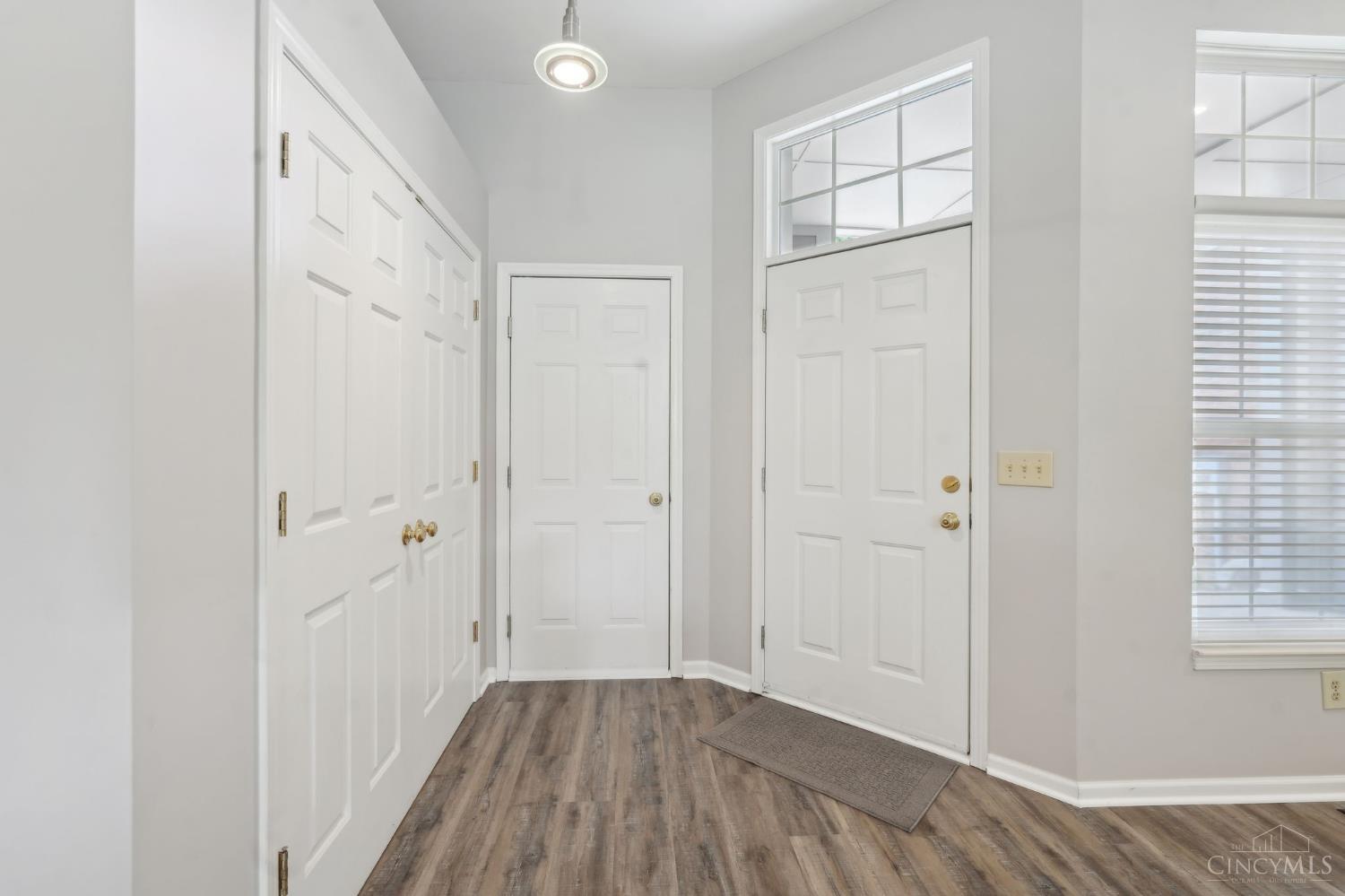 7482 Great Waters Lane, West Chester, Ohio image 20