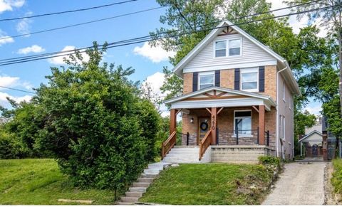 Photo of 4270 Colerain Avenue, Cincinnati, OH 45223 (MLS # 1877782)