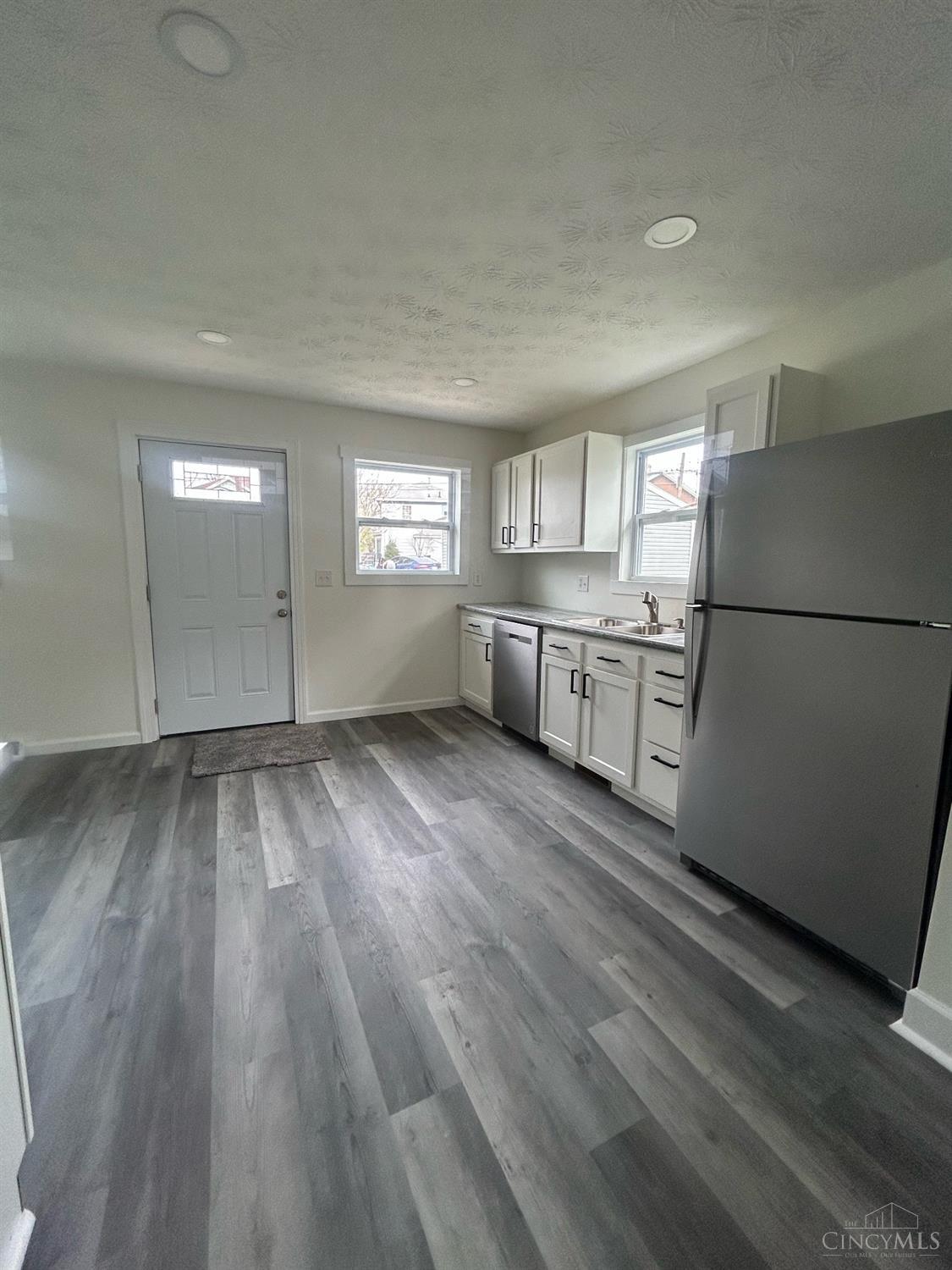 2407 Grand Ave Ave, Middletown, Ohio image 11