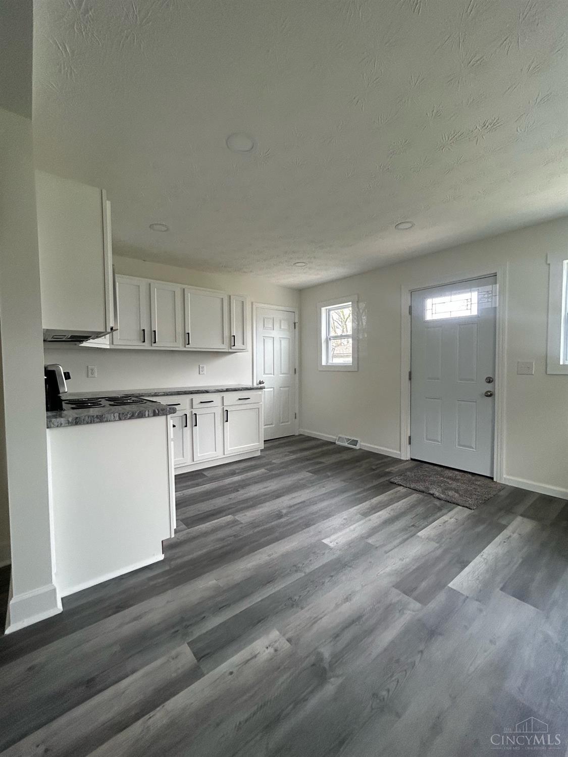 2407 Grand Ave Ave, Middletown, Ohio image 12