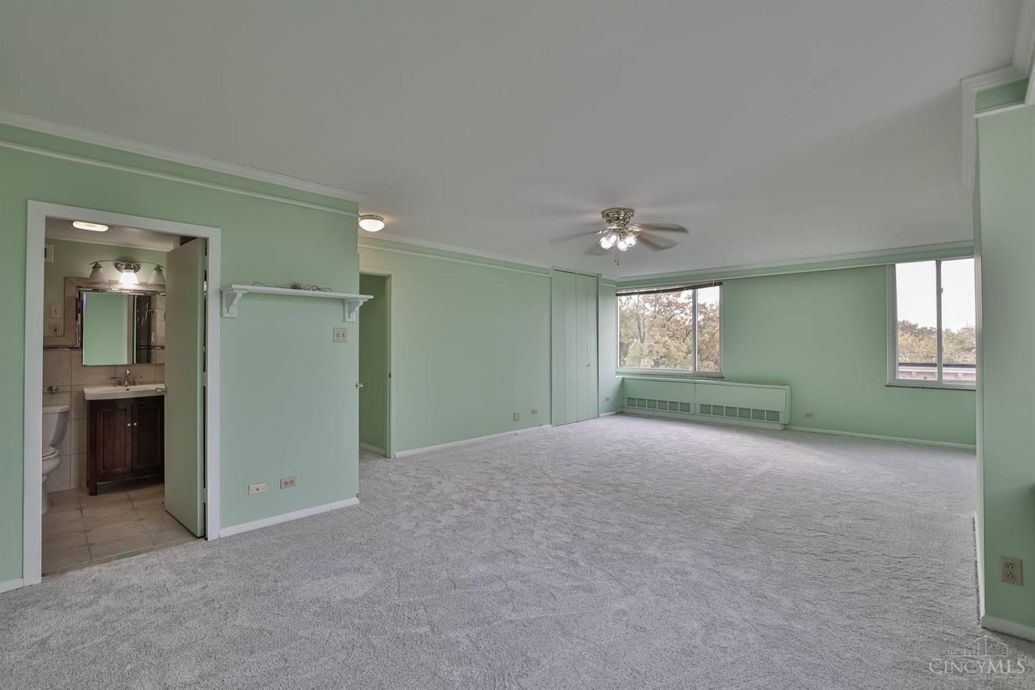 Photo 15 of 27 of 2401 Ingleside Avenue 3D condo