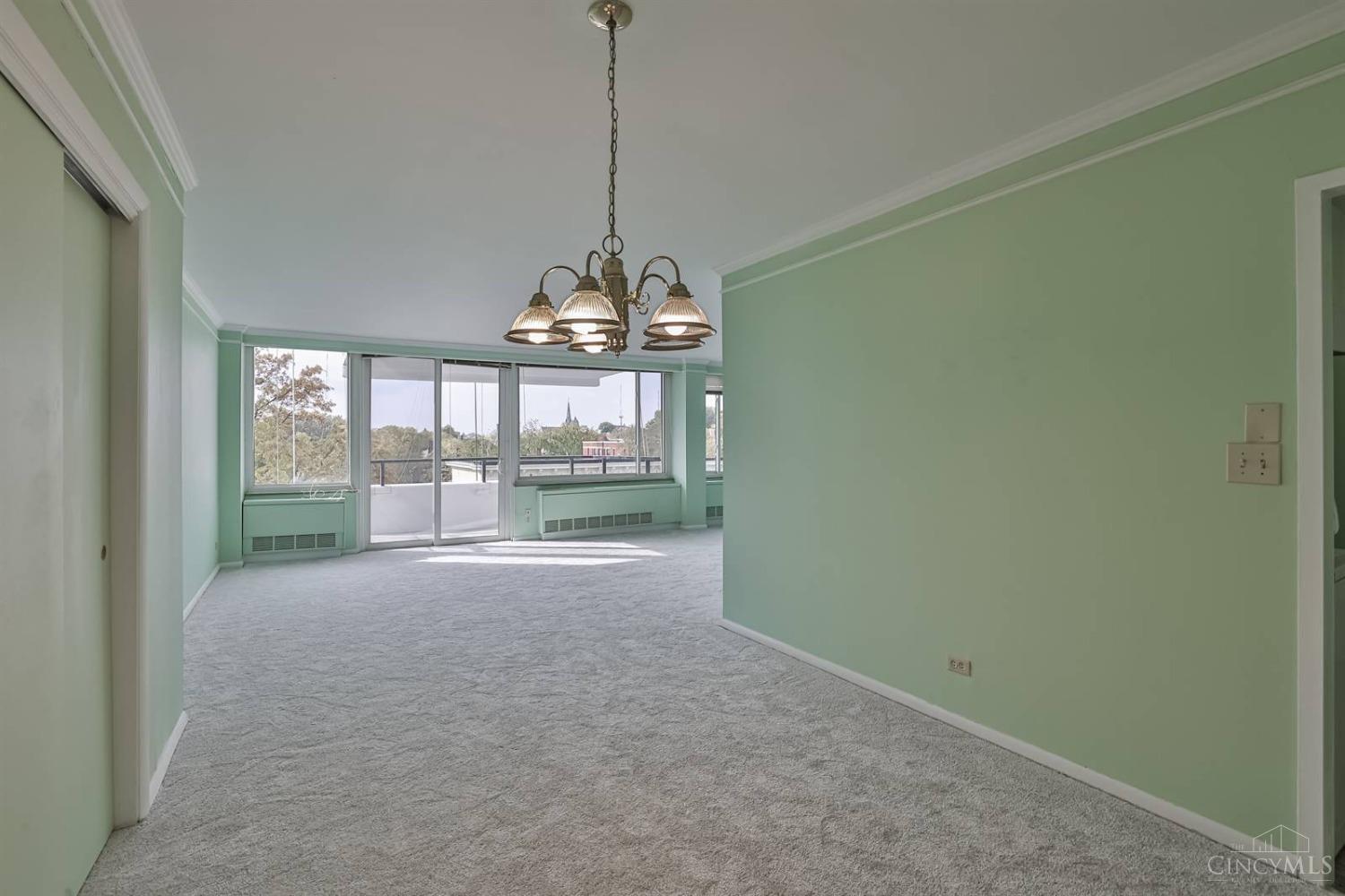 Photo 10 of 27 of 2401 Ingleside Avenue 3D condo