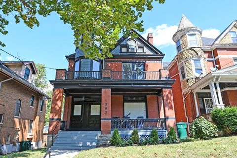 1382 Burdette Avenue Cincinnati OH 45206