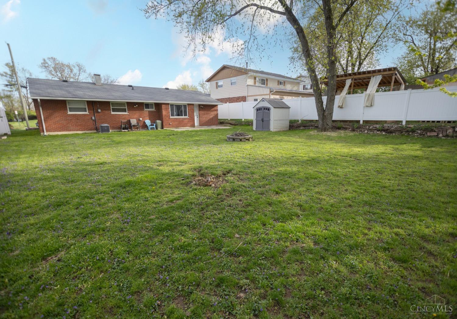 11953 Wincanton Drive, Colerain Twp, Ohio image 18