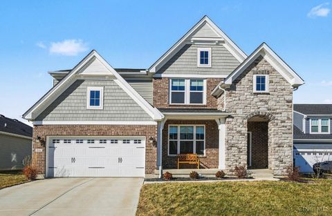 Photo of 936 Pondside Lane, South Lebanon, OH 45152 (MLS # 1866495)