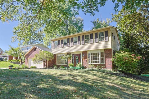 Homes For Sale - 1077 Hawkstone Drive<br/> Cincinnati, OH 45230