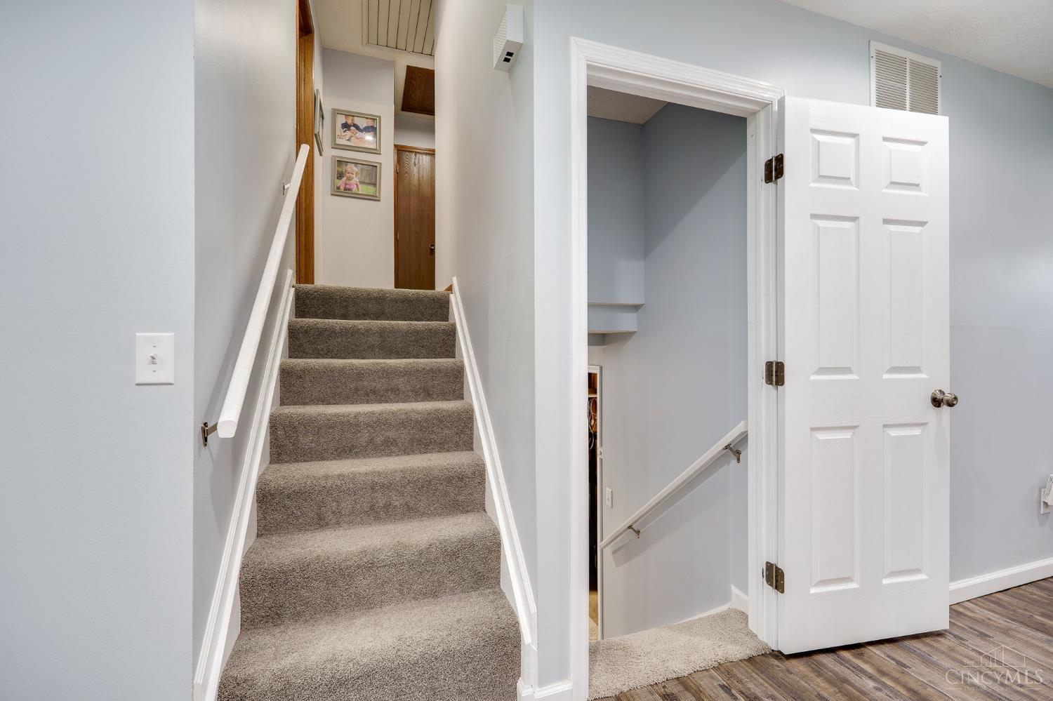 490 Queensgate Road, Springboro, Ohio image 25