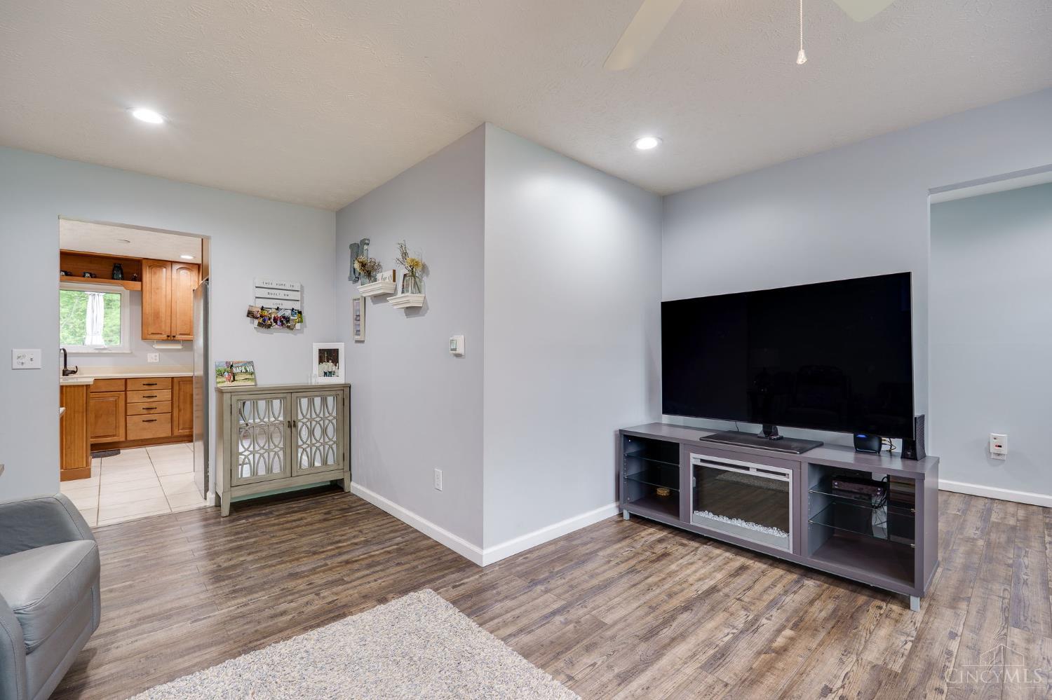 490 Queensgate Road, Springboro, Ohio image 10