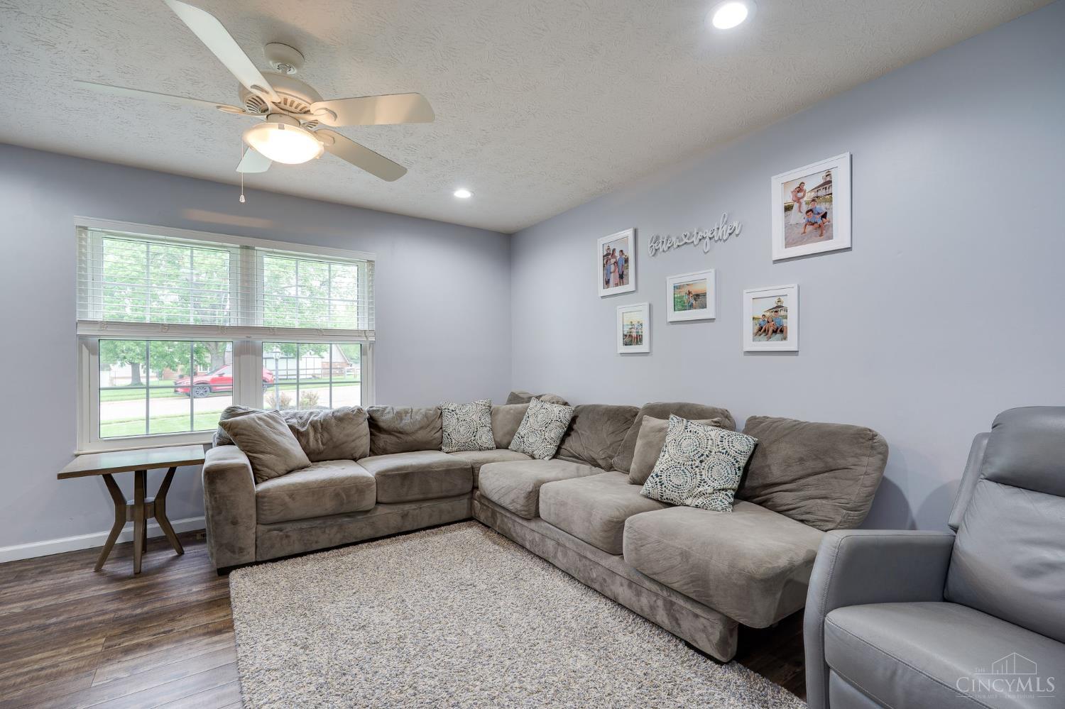 490 Queensgate Road, Springboro, Ohio image 11