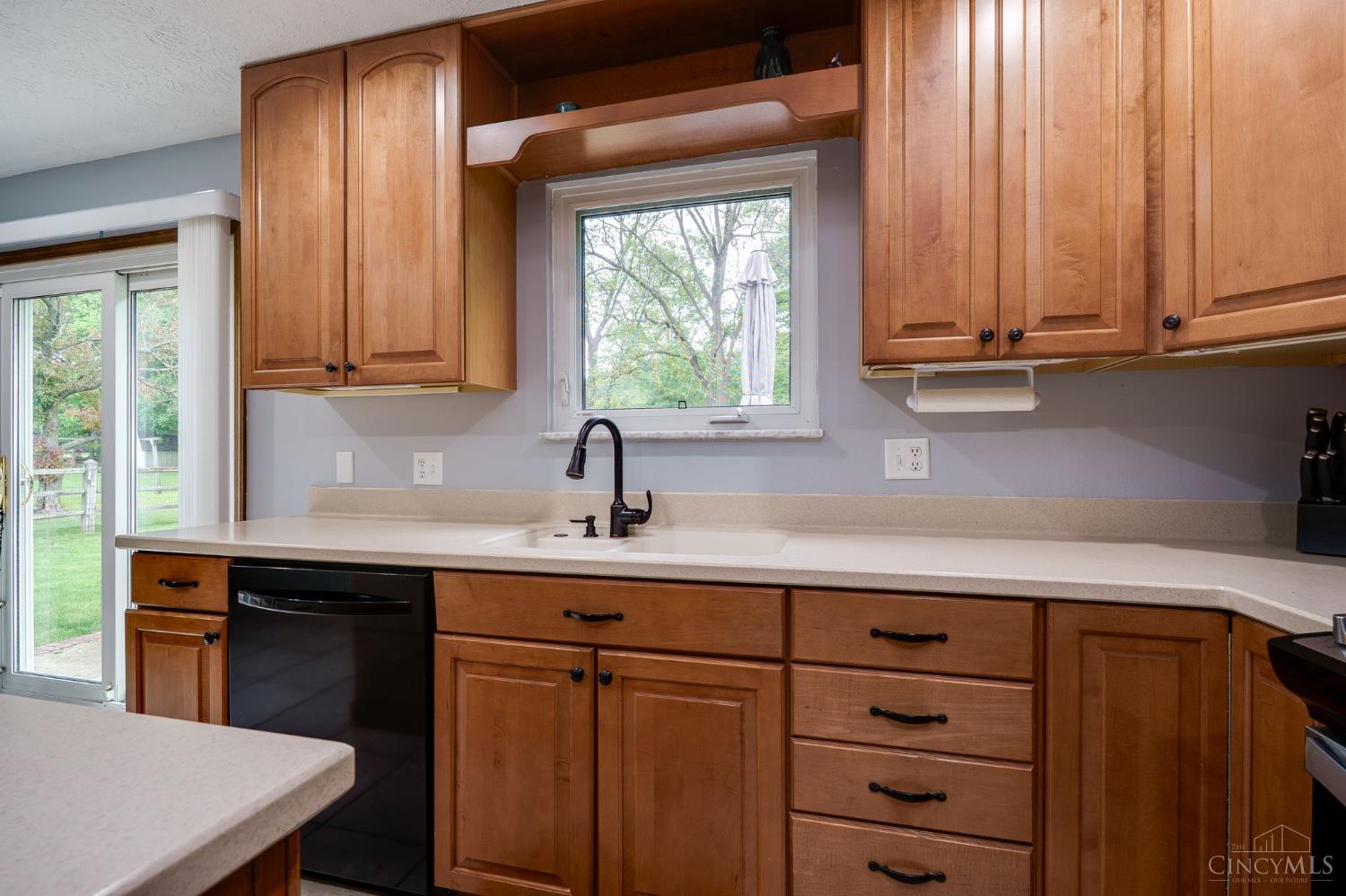 490 Queensgate Road, Springboro, Ohio image 17