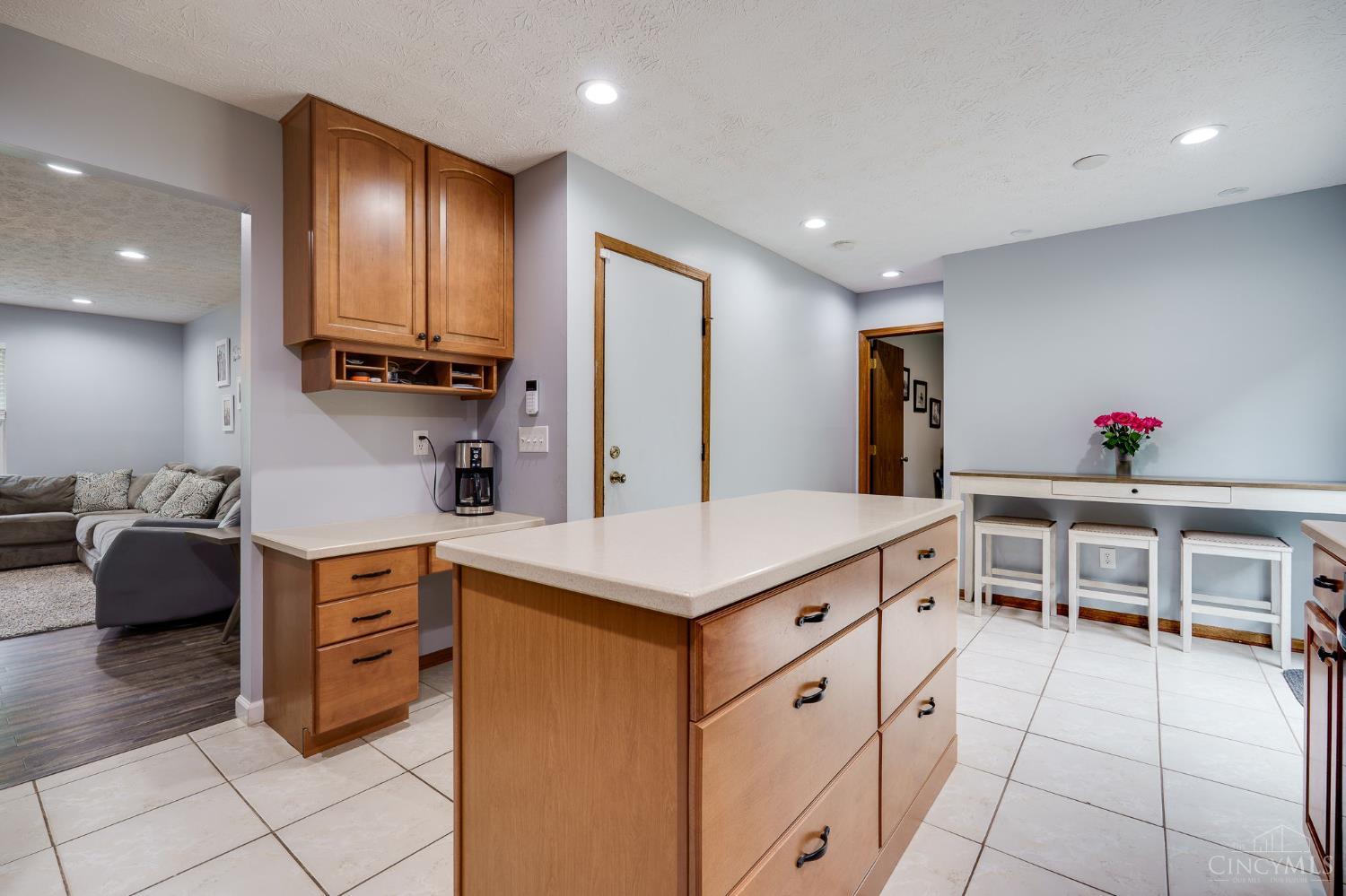 490 Queensgate Road, Springboro, Ohio image 19