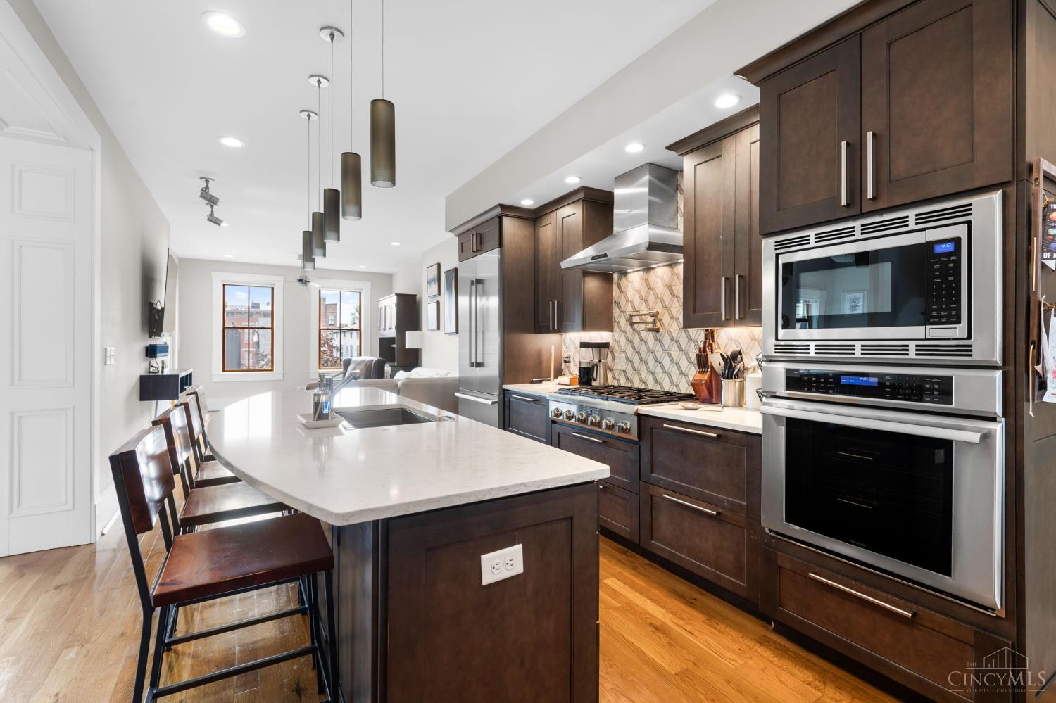 1333 Pendleton Street, Cincinnati, Ohio image 8