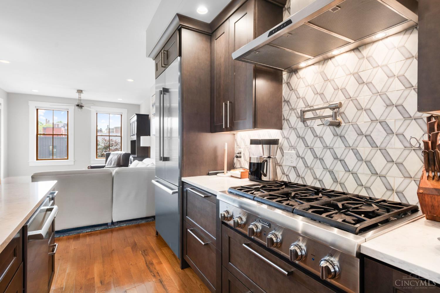 1333 Pendleton Street, Cincinnati, Ohio image 13