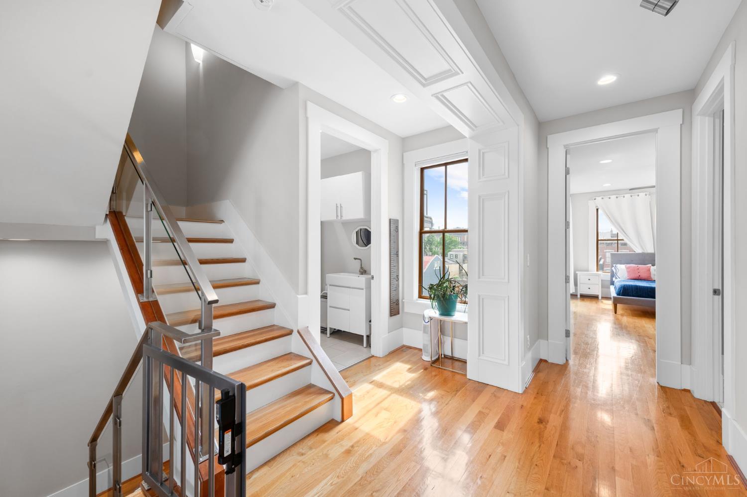 1333 Pendleton Street, Cincinnati, Ohio image 23