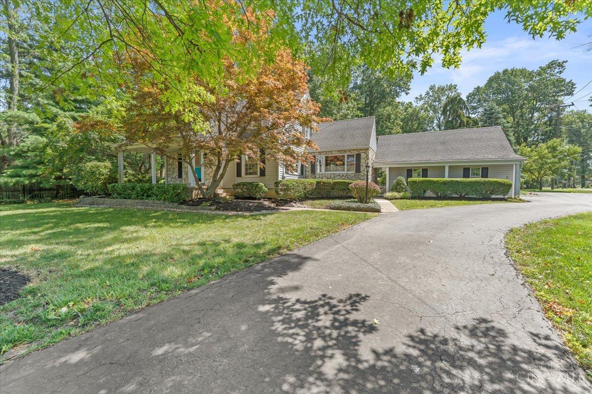 8732 Columbia Road