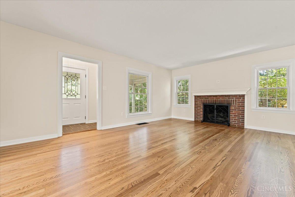 8732 Columbia Road