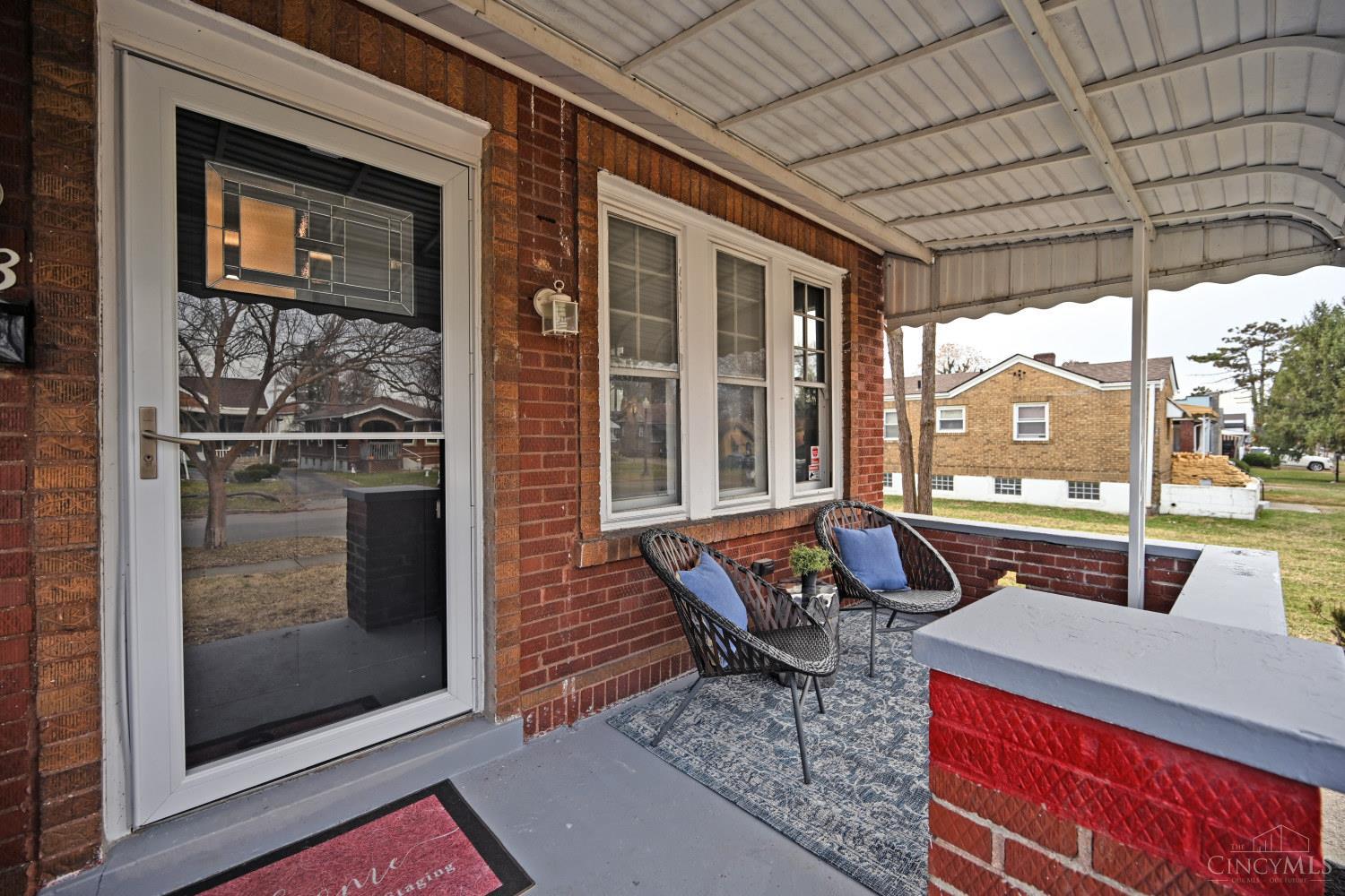 1933 Northcut Avenue