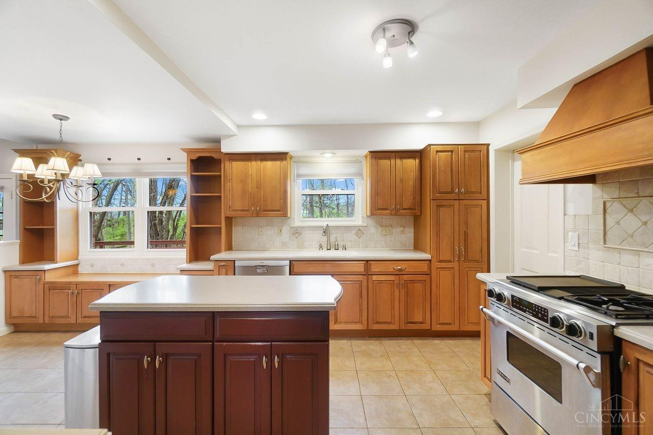 10625 Thistlewood Court, Montgomery, Ohio image 19