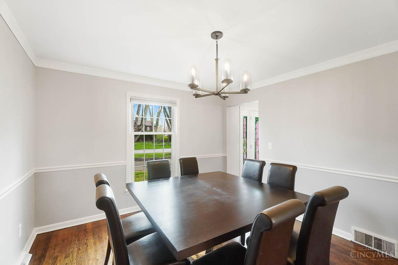 10625 Thistlewood Court, Montgomery, Ohio image 24