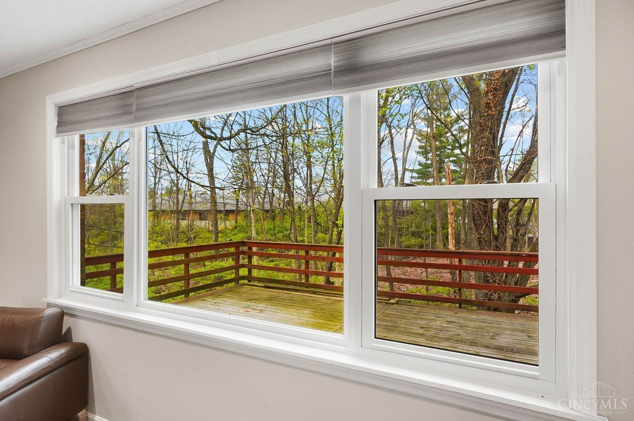 10625 Thistlewood Court, Montgomery, Ohio image 13