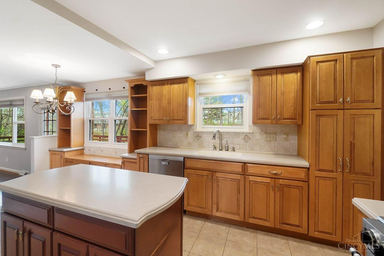 10625 Thistlewood Court, Montgomery, Ohio image 20