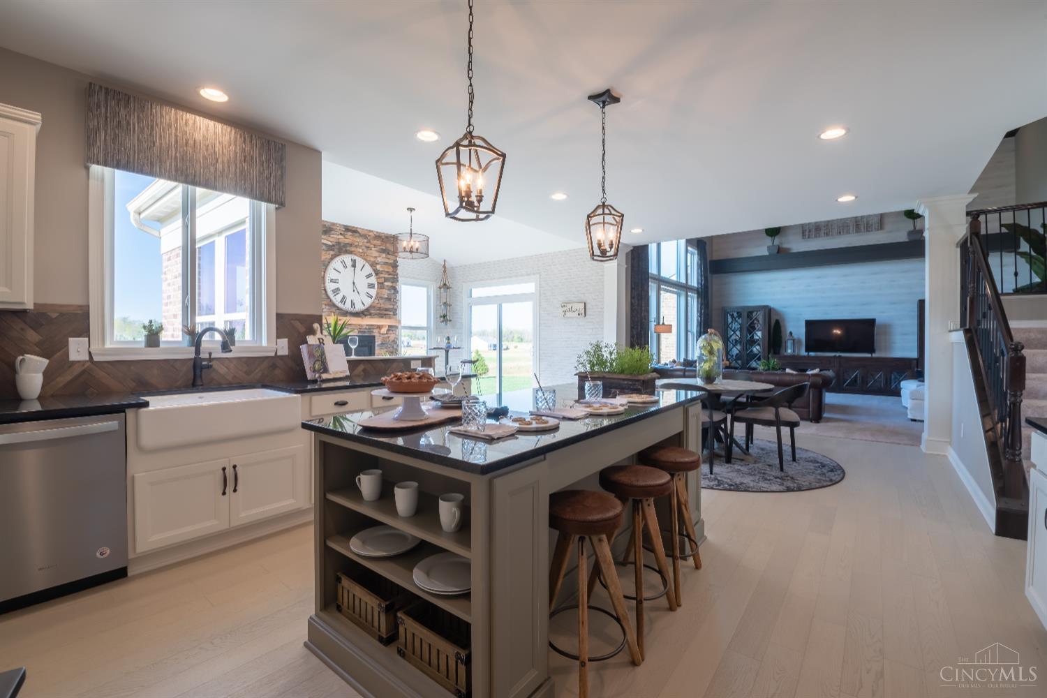 1013 Prestwick Place