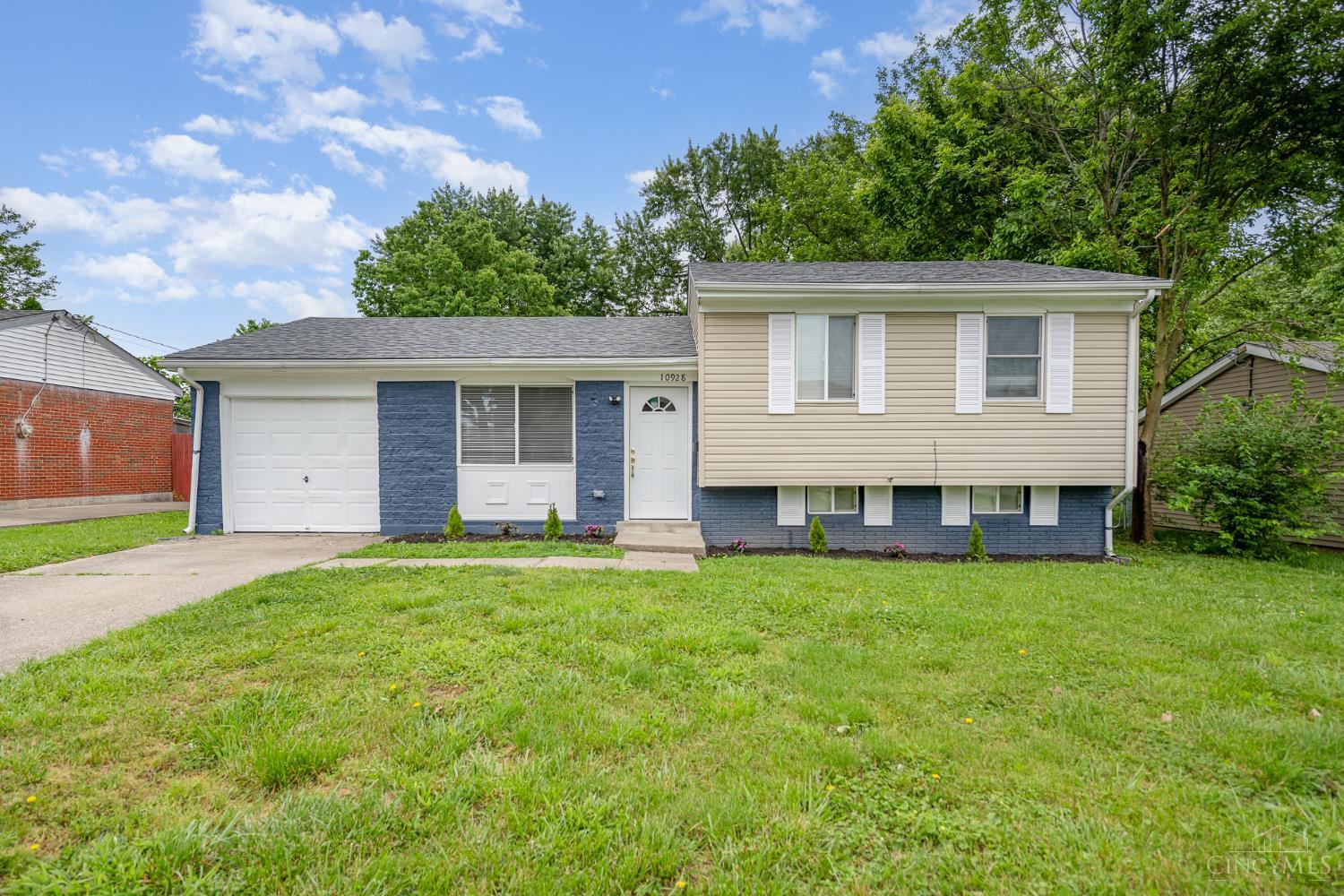 10928 Birchridge Drive, Cincinnati, Ohio image 2