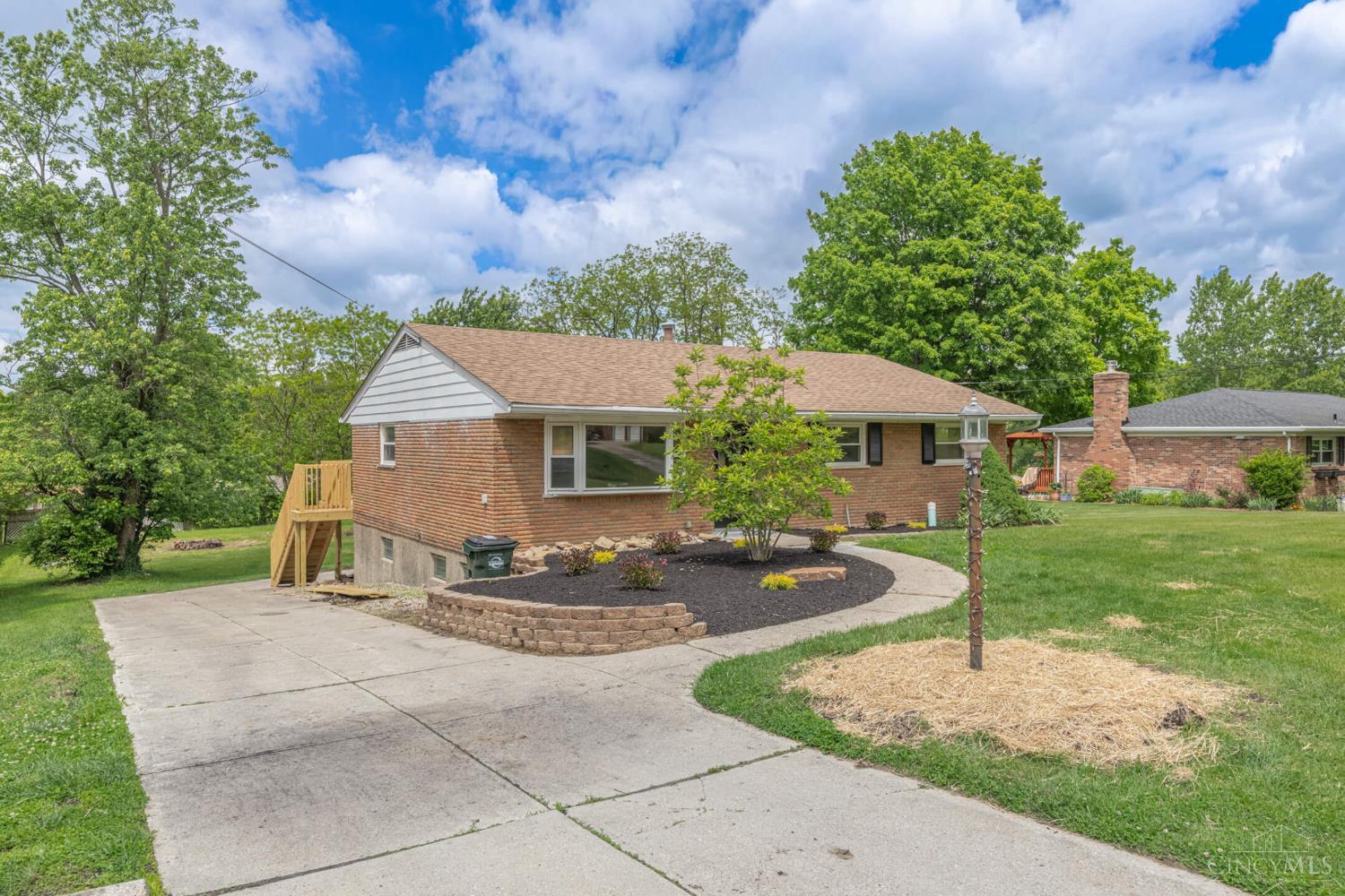 5407 Race Road