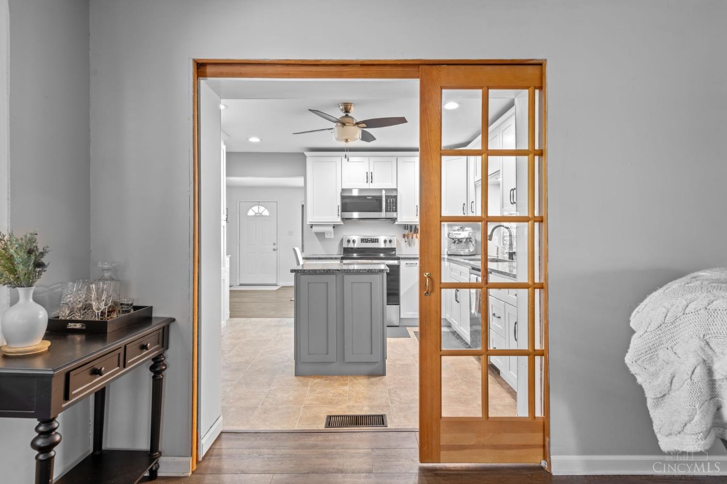 10464 Wintergreen Court, Sharonville, Ohio image 23