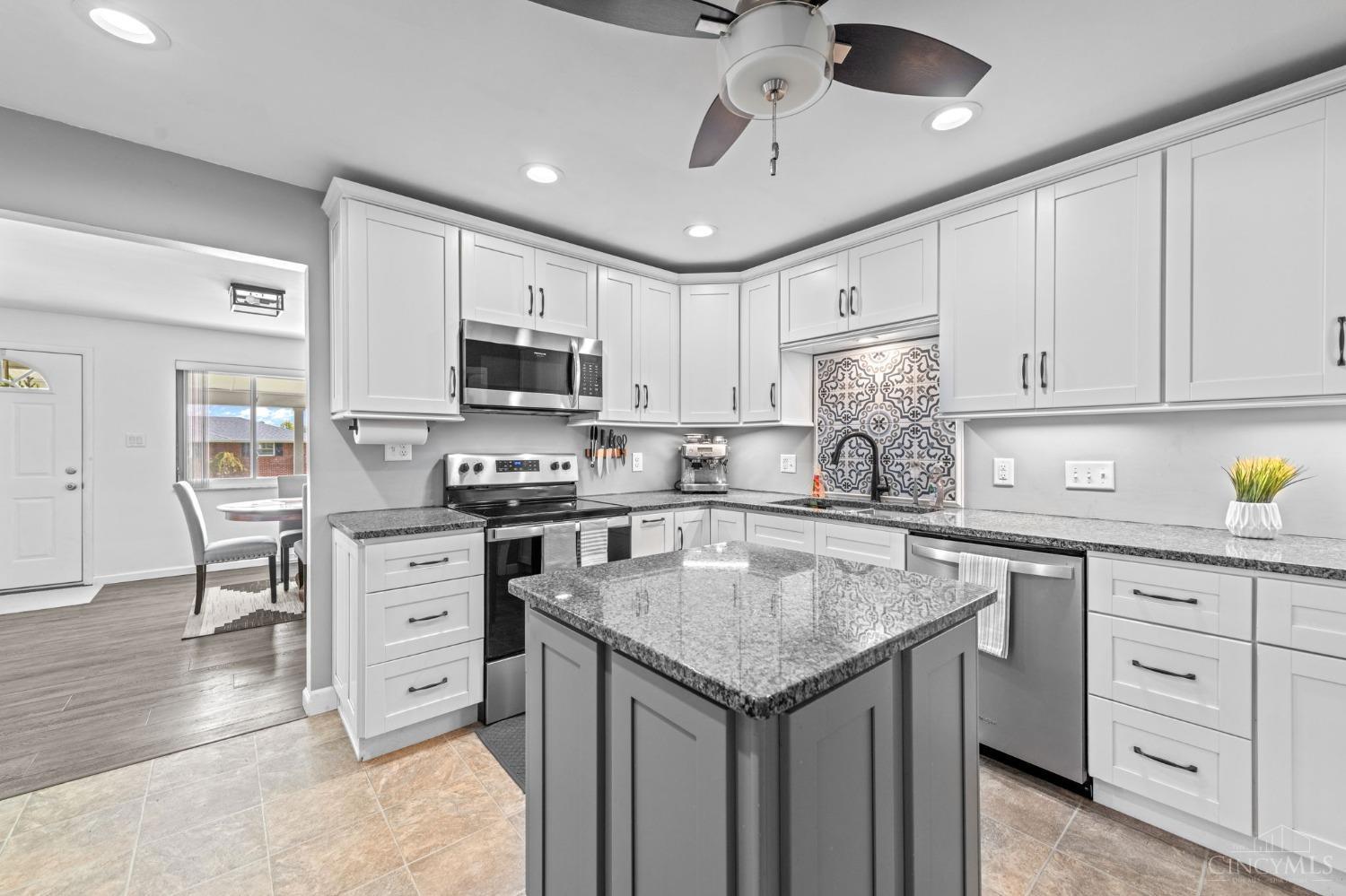 10464 Wintergreen Court, Sharonville, Ohio image 17