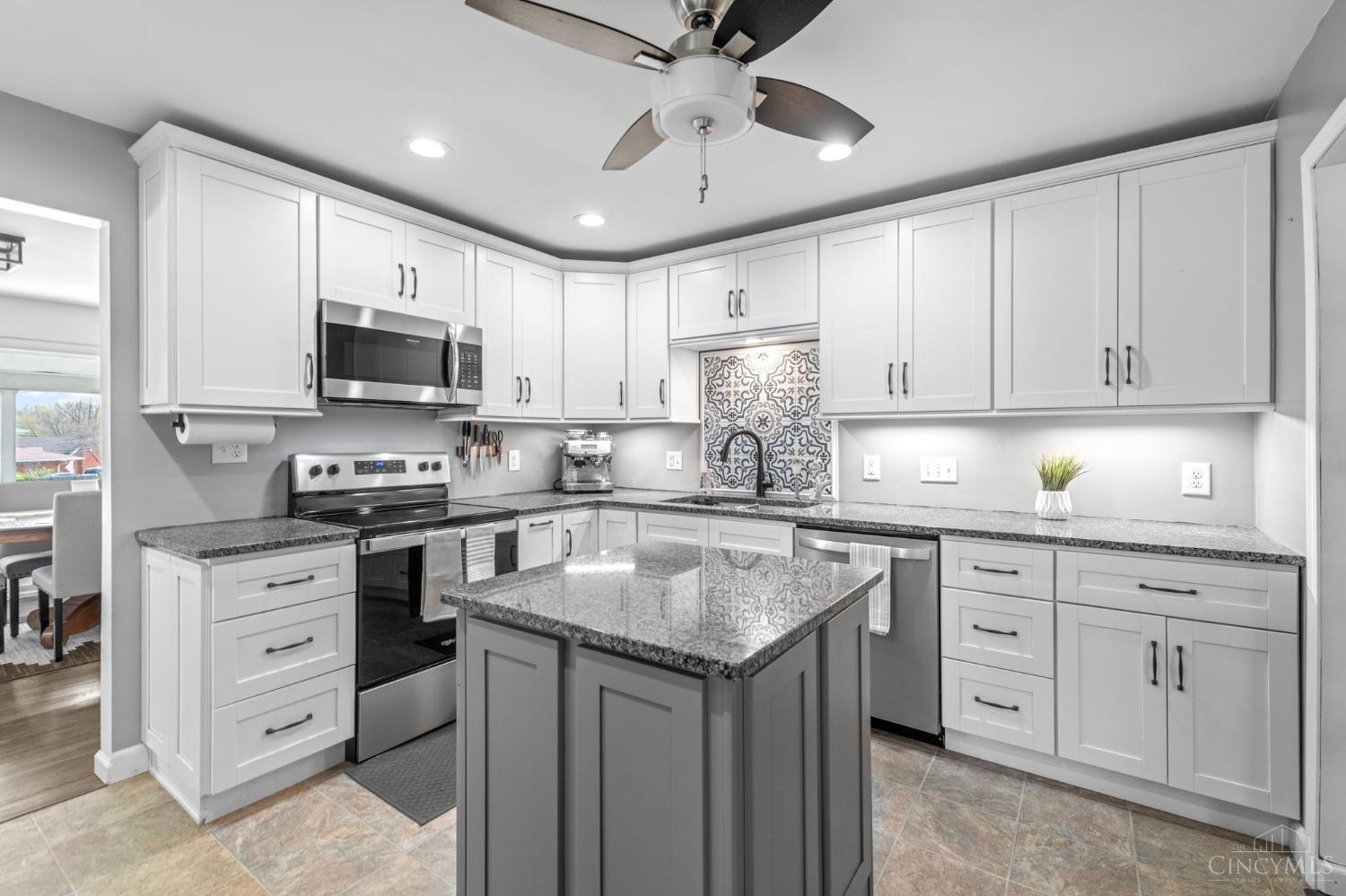 10464 Wintergreen Court, Sharonville, Ohio image 21