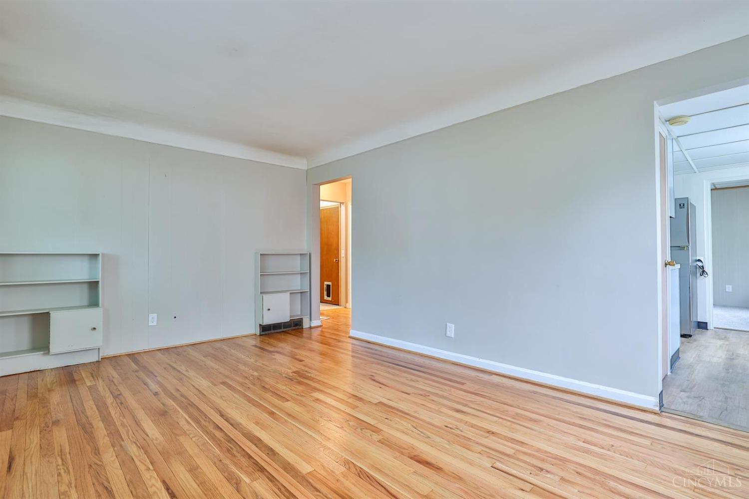 8678 Monsanto Drive, Cincinnati, Ohio image 7