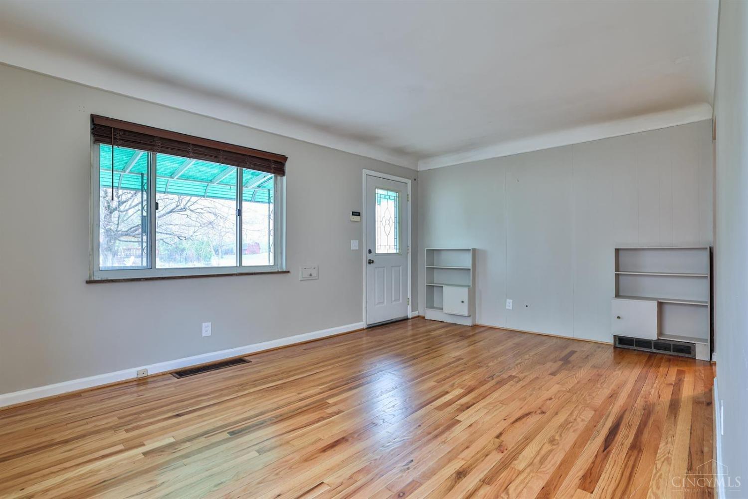 8678 Monsanto Drive, Cincinnati, Ohio image 6