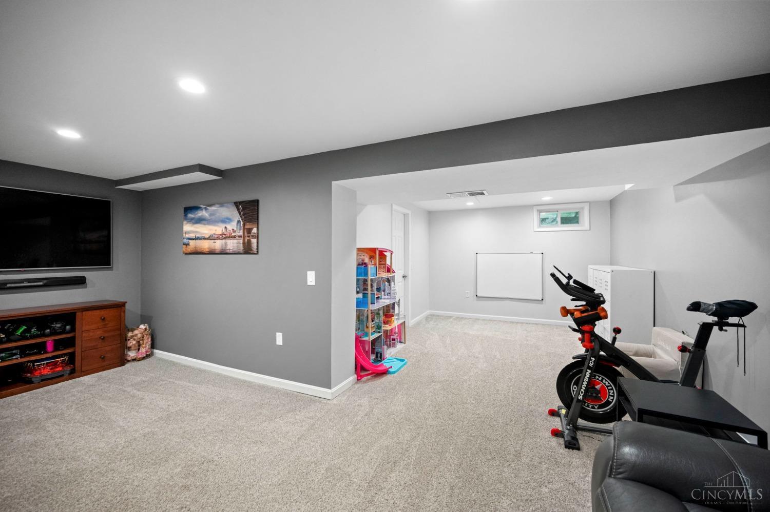 7717 Fox Trail Lane, Anderson Twp, Ohio image 30