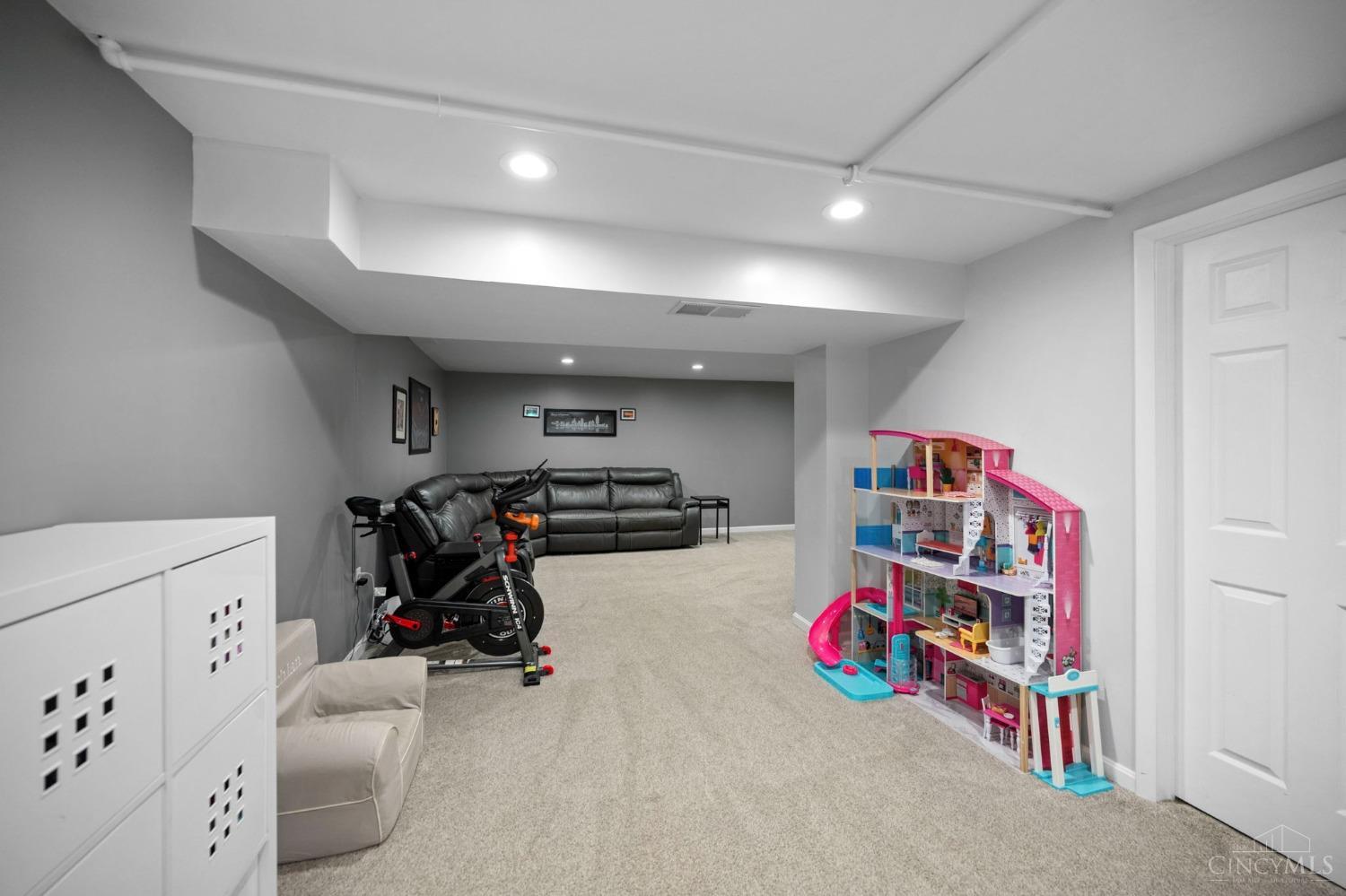 7717 Fox Trail Lane, Anderson Twp, Ohio image 31
