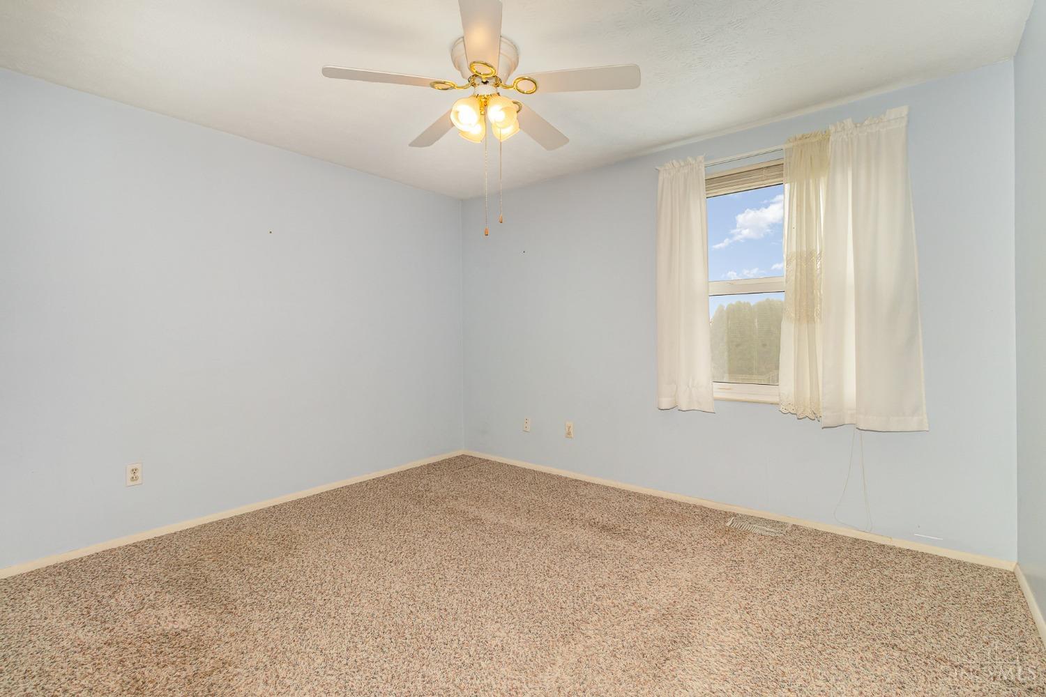 106 Burk Lane, Harrison, Ohio image 15