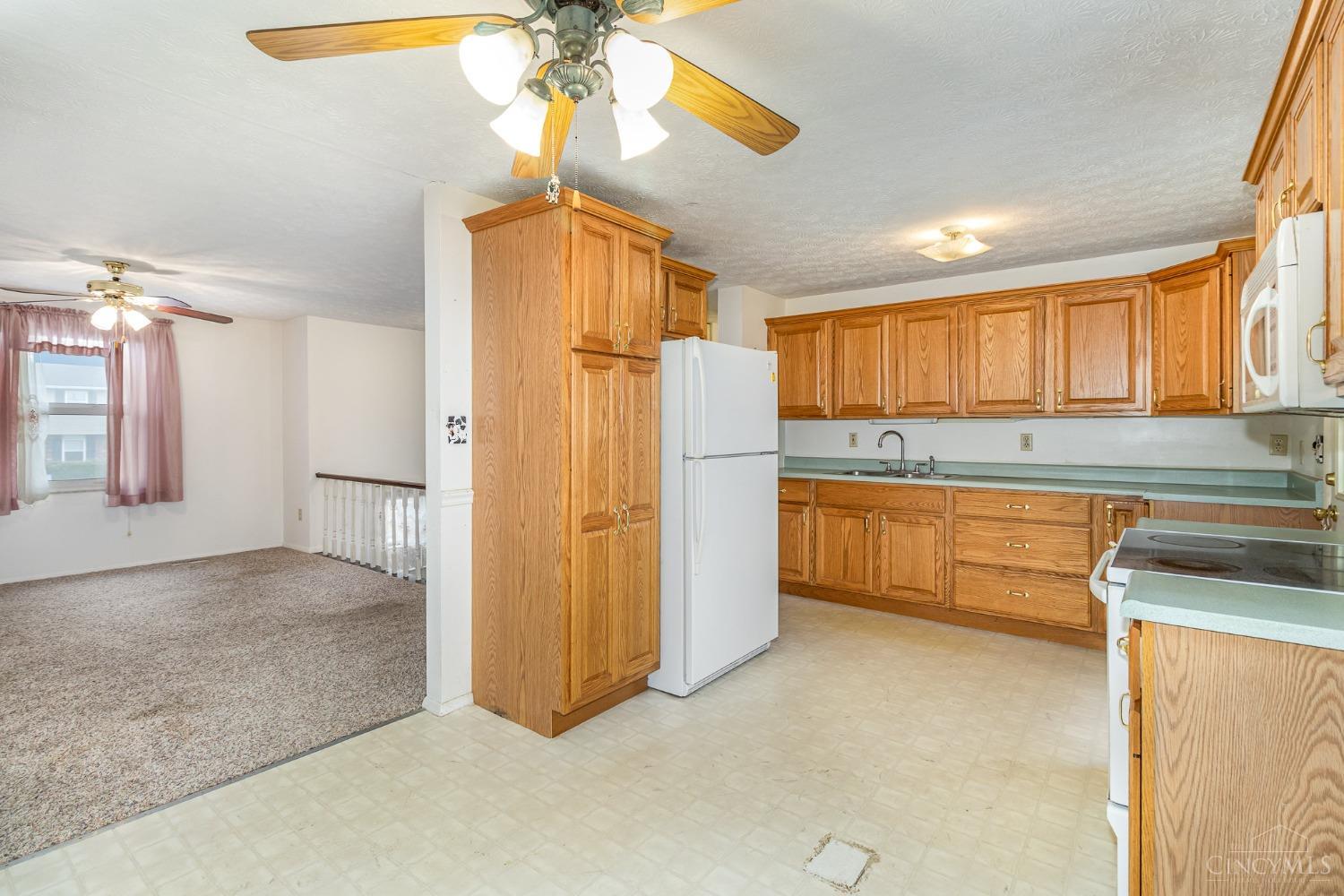 106 Burk Lane, Harrison, Ohio image 9
