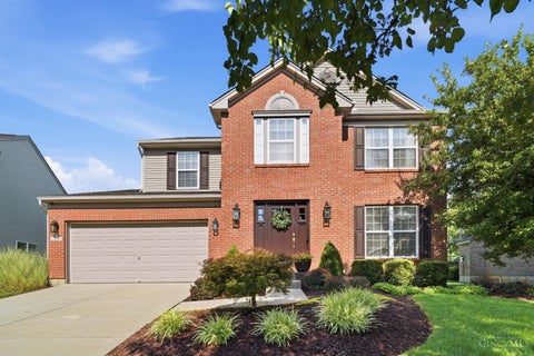 Homes For Sale - 2830 Orchardpark Drive<br/> Cincinnati, OH 45239