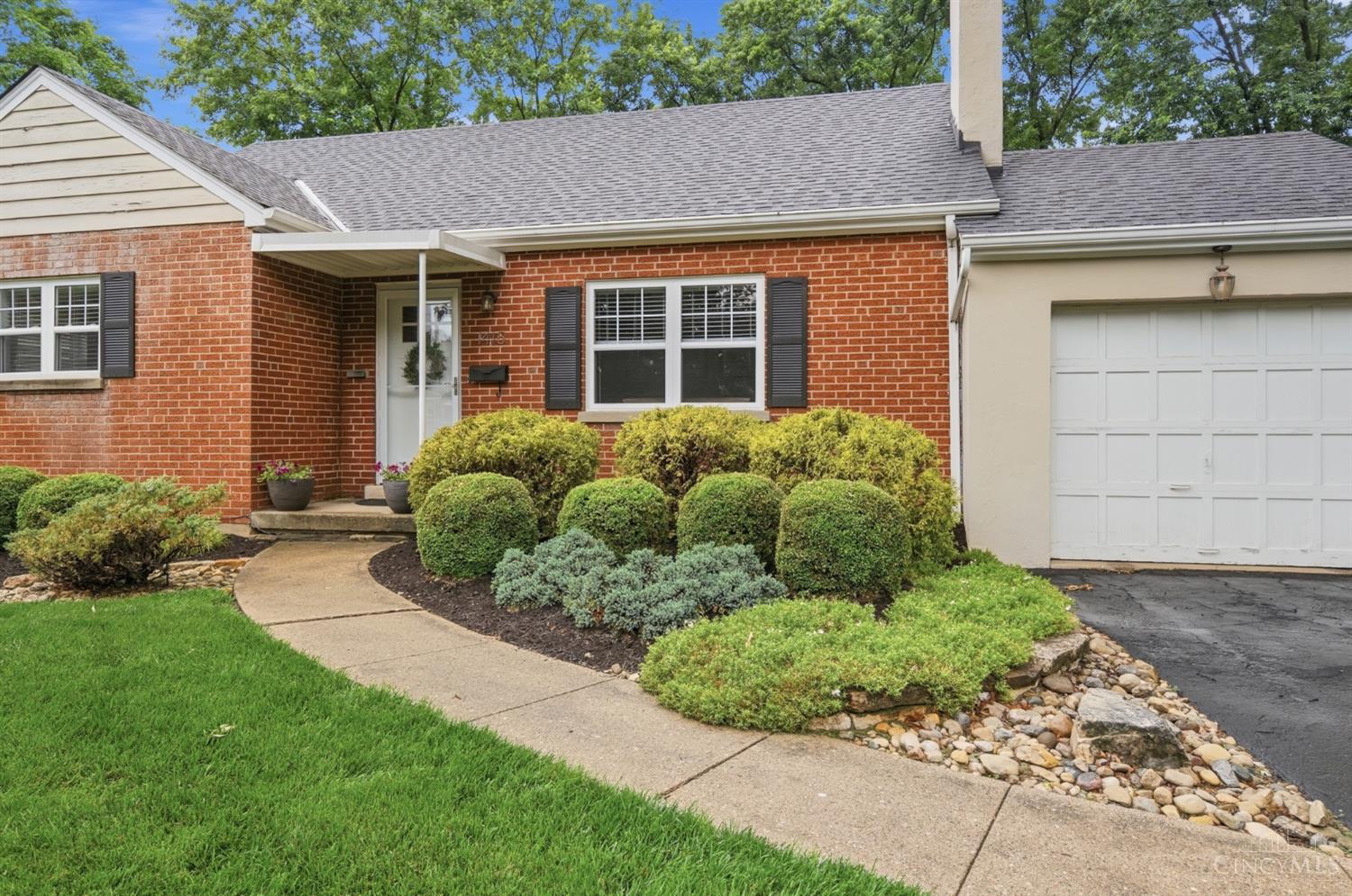 1415 Burney Lane